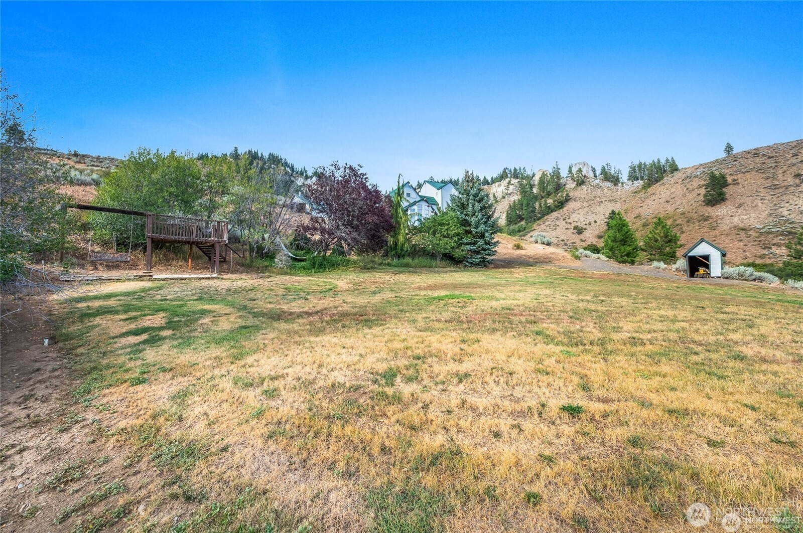 9505 Plateau Road Cashmere, WA 98815 - Photo 33 of 37