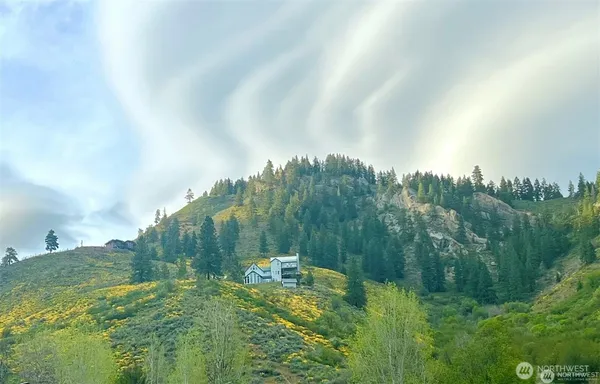 $810,000 | 9505 Plateau Road, Cashmere, WA 98815