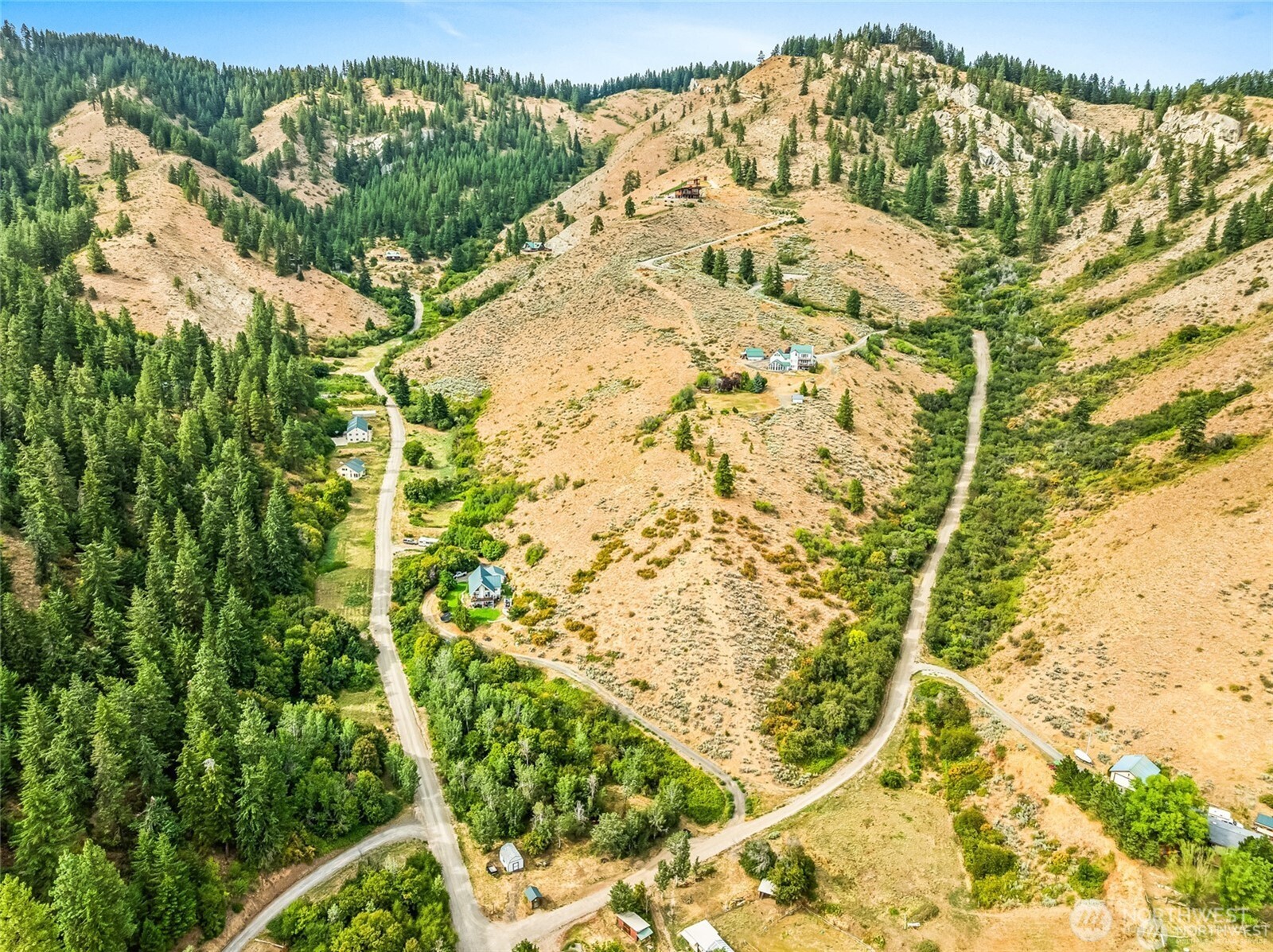 9505 Plateau Road Cashmere, WA 98815 - Photo 5 of 37