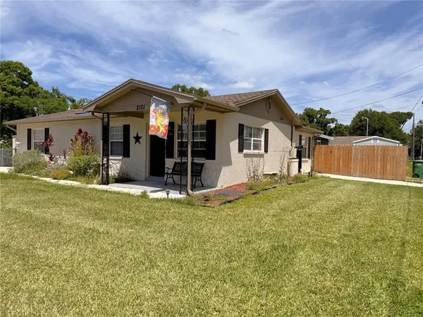 $369,900 | 2101 West Hamilton Avenue, Tampa, FL 33604