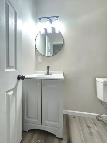 $2,500 | 44309 Date, Lancaster, CA 93534