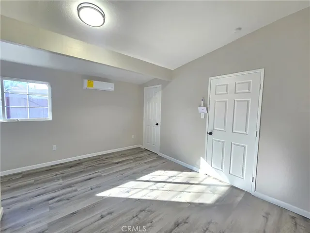 $2,500 | 44309 Date, Lancaster, CA 93534