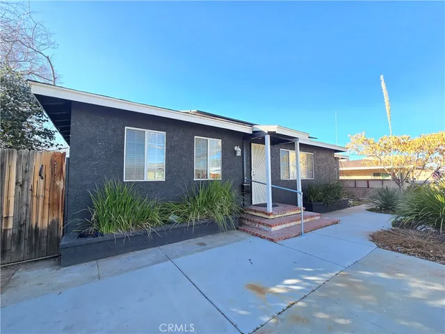 $2,500 | 44309 Date, Lancaster, CA 93534