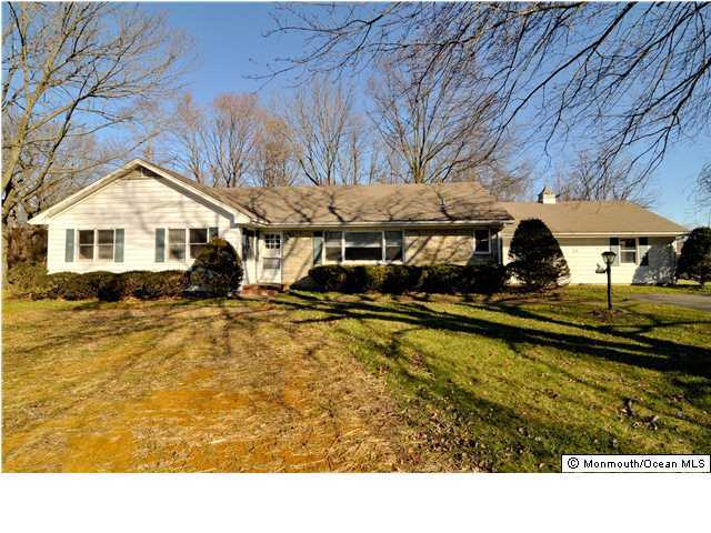 20 Iron Ore Road Manalapan, NJ 07726 - Photo 1 of 3 Primary Photo
