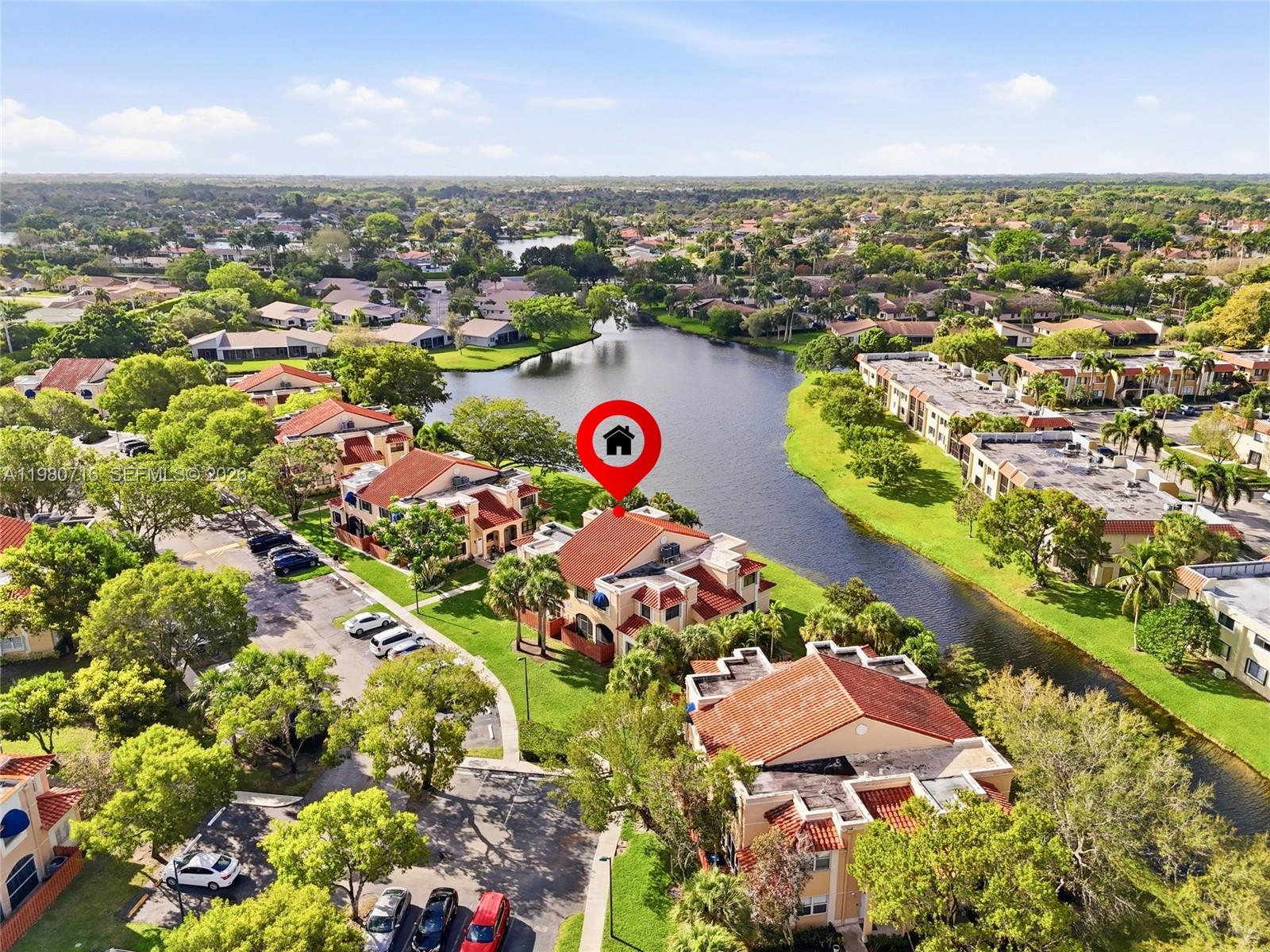 567 Racquet Club Road, Unit 18 Weston, FL 33326 - Photo 6 of 36