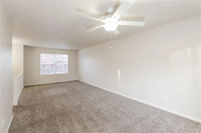 $1,875 | 14805 East Nickell Avenue, Independence, MO 64050