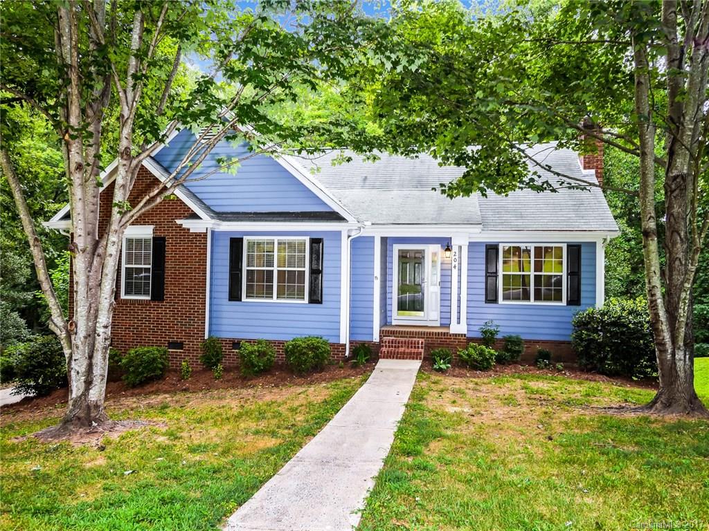 204 Bubbling Well Road Denver, NC 28037 - Photo 2 of 24 Gallery Image 2
