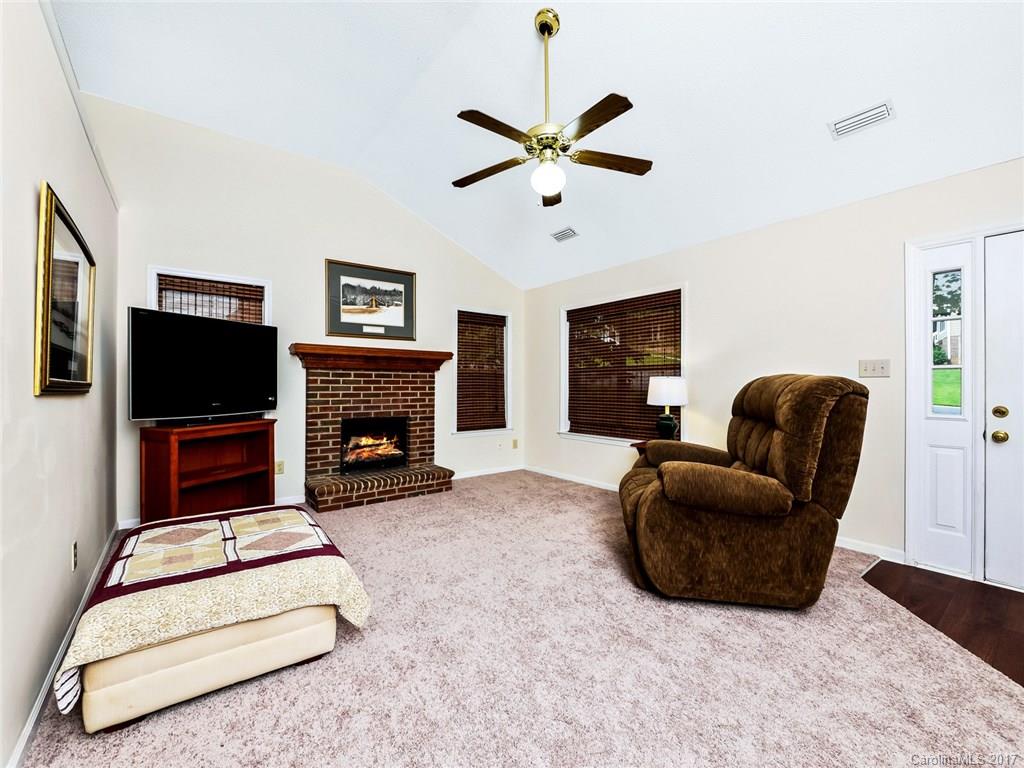 204 Bubbling Well Road Denver, NC 28037 - Photo 3 of 24 Gallery Image 3