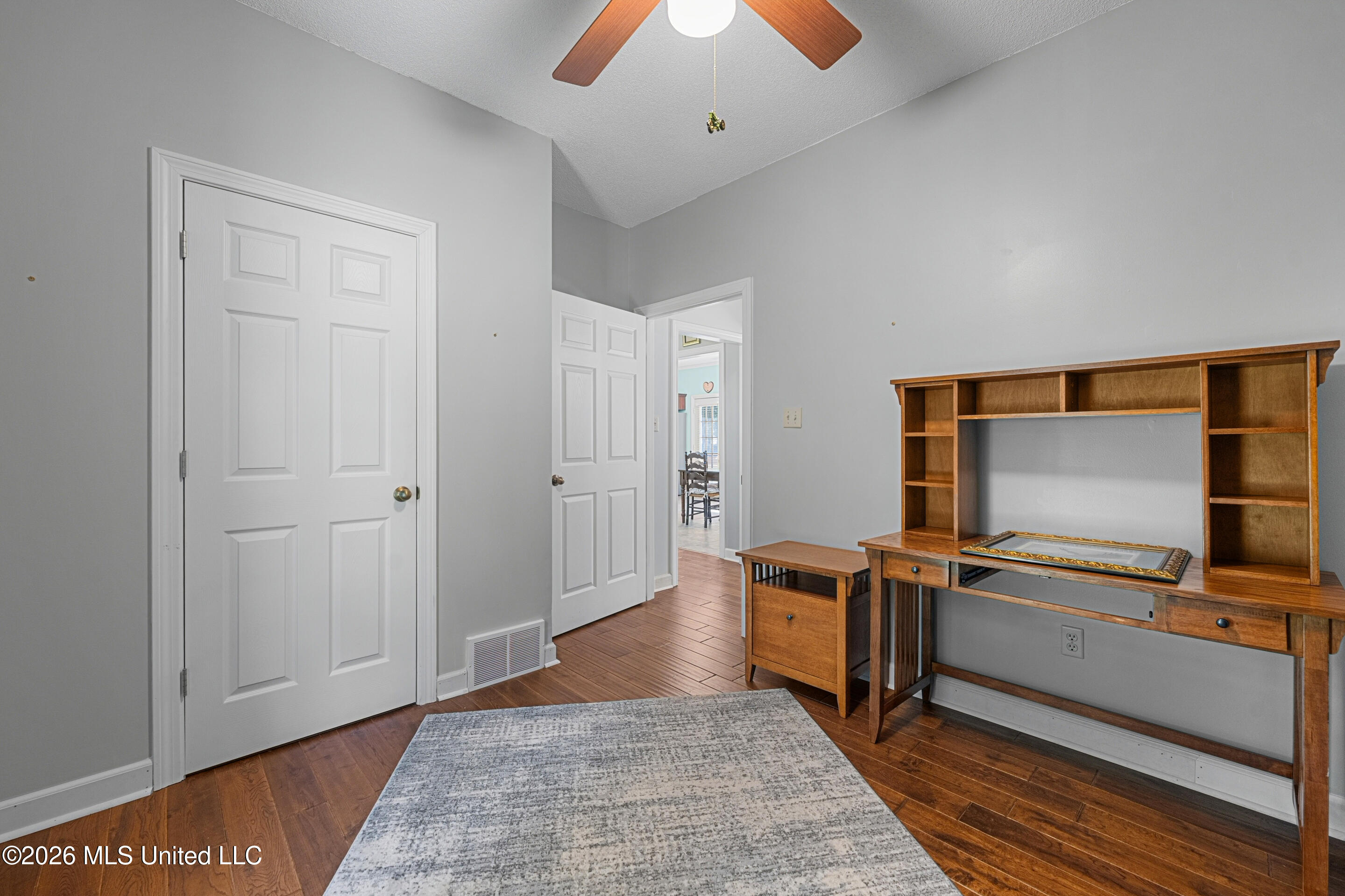 127 West Sweetwater Road Byhalia, MS 38611 - Photo 11 of 25 2nd Bedroom