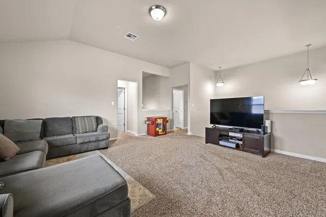 $515,000 | 154 Pettigrew Path, Buda, TX 78610