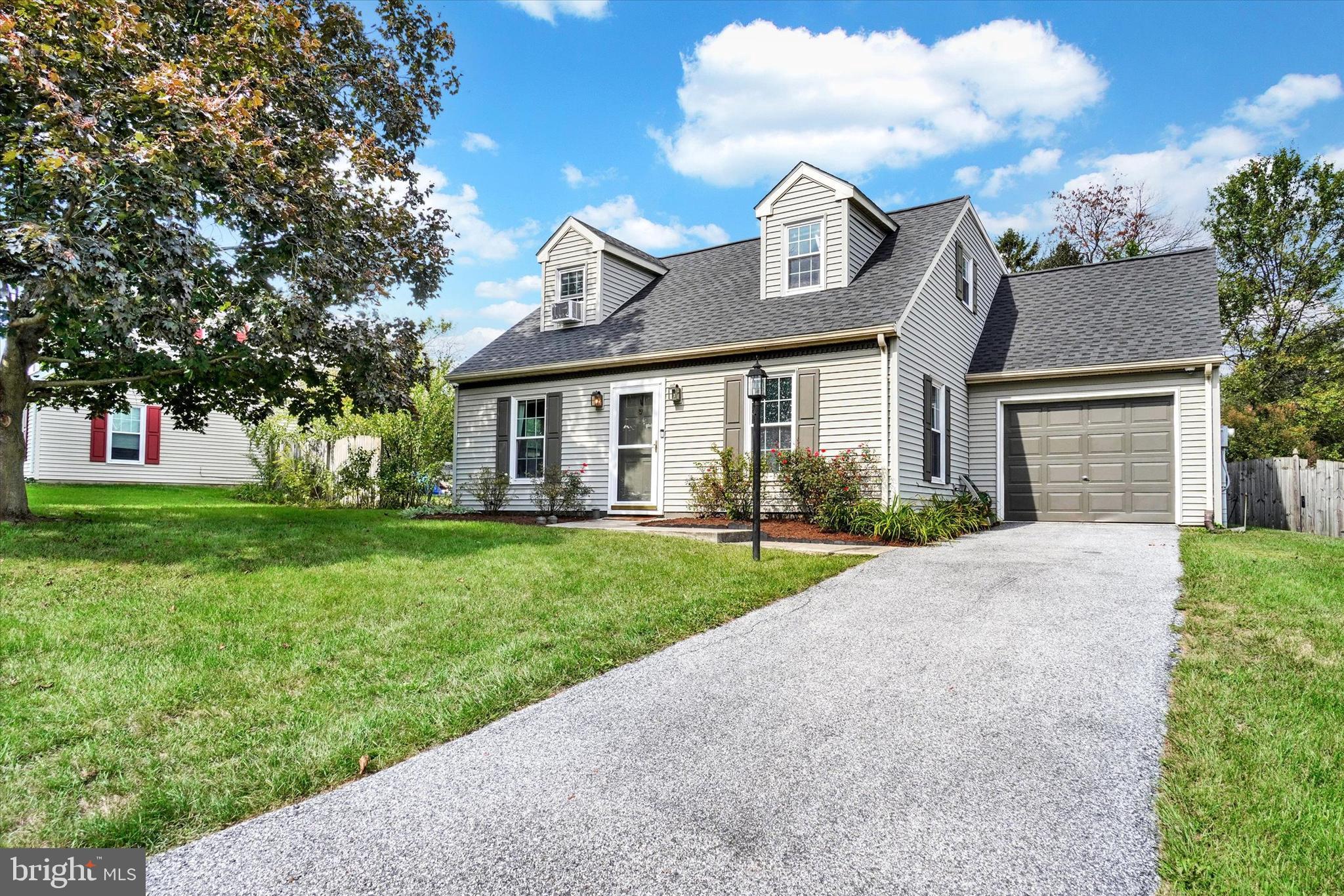 3141 Pineview Drive Dover, PA 17315 - Photo 3 of 31