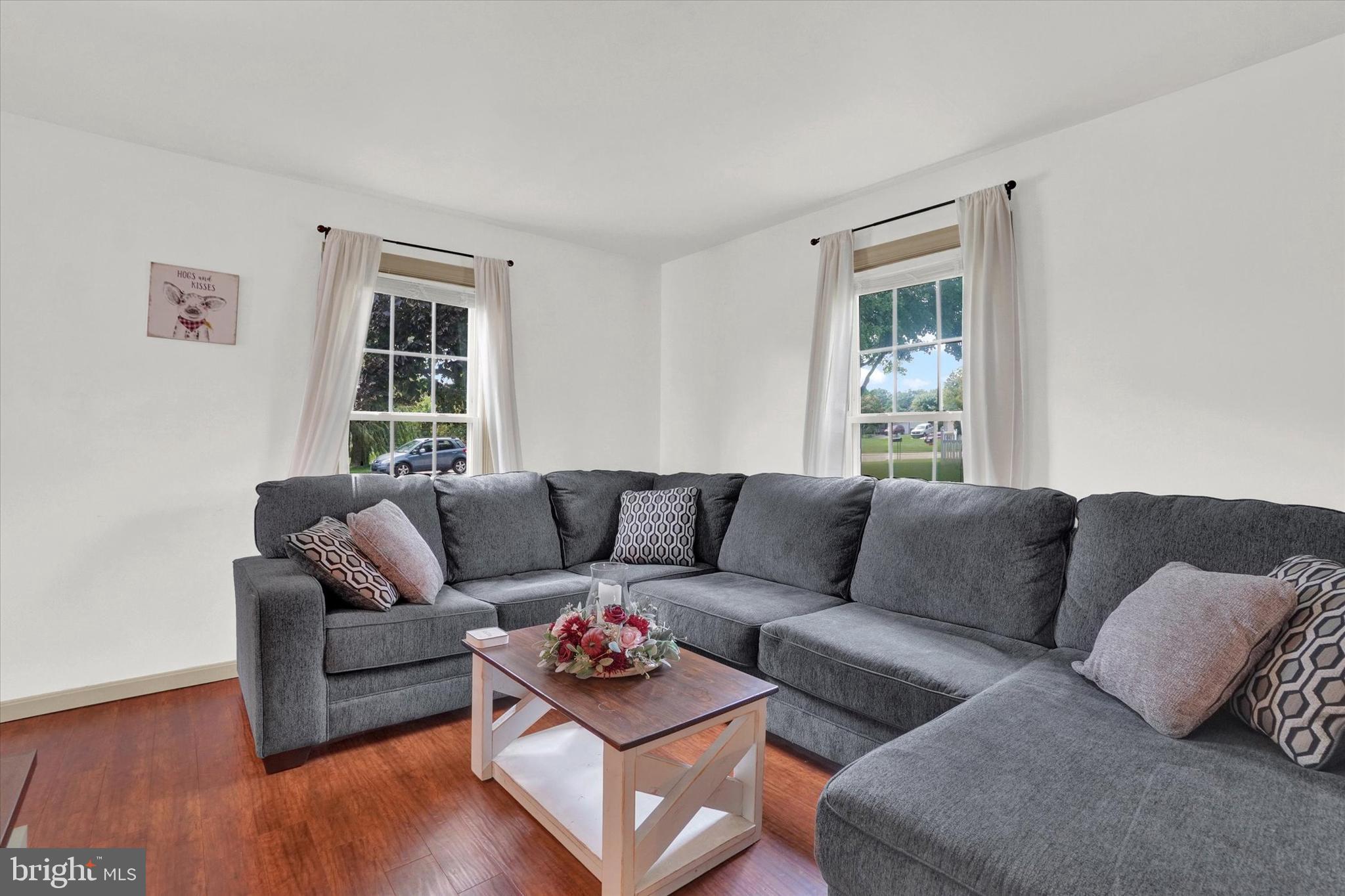 3141 Pineview Drive Dover, PA 17315 - Photo 4 of 31