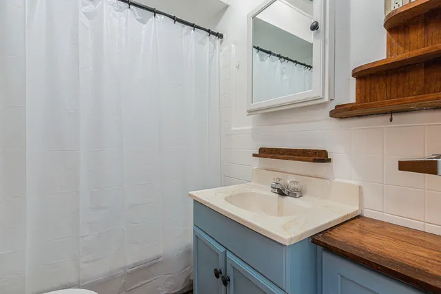 $285,000 | 660 Greenlawn Street, Ypsilanti, MI 48198