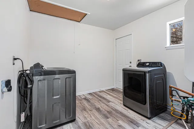 $285,000 | 660 Greenlawn Street, Ypsilanti, MI 48198