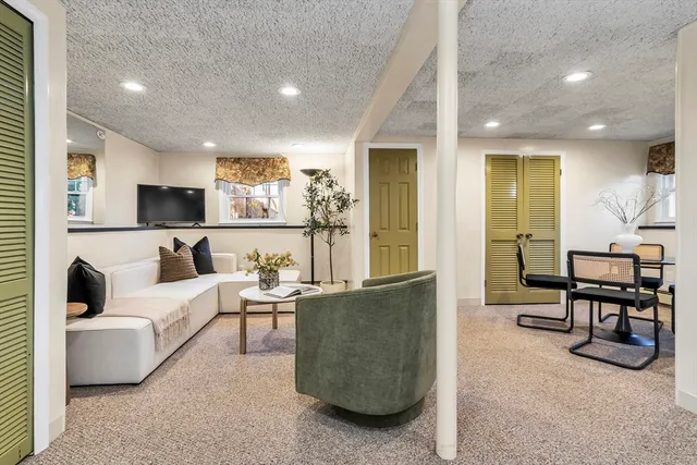 $650,000 | 36 Summit Street, Salem, MA 01970