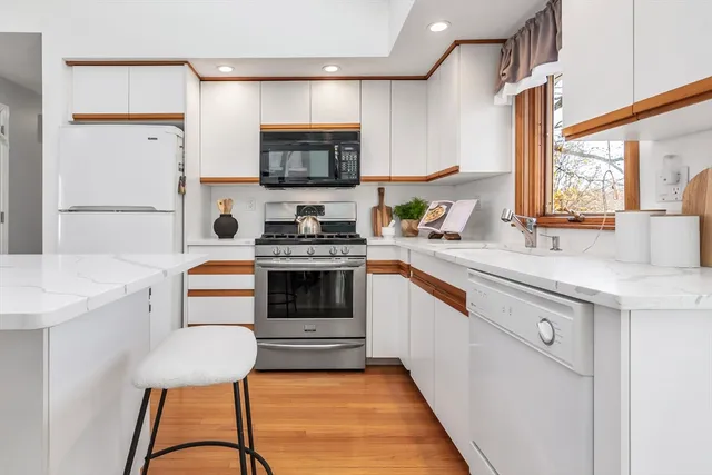 $650,000 | 36 Summit Street, Salem, MA 01970