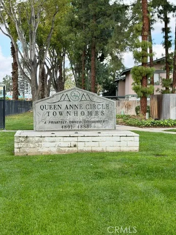 a view of garden with tree