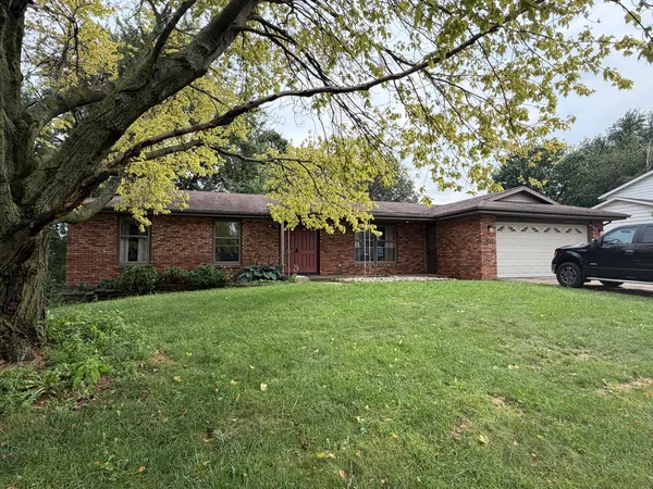 $316,900 | 1803 Widermere Drive, Normal, IL 61761