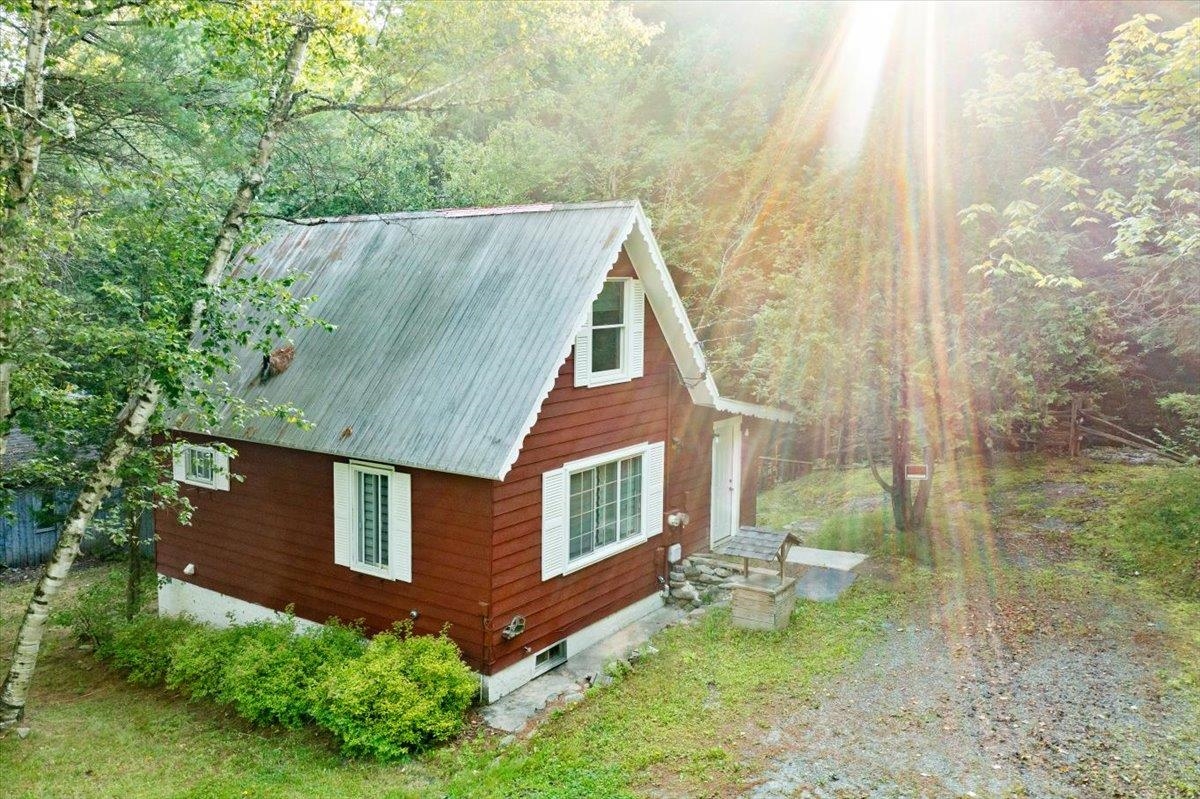 135 West Hill Road Montgomery, VT 05450 - Photo 2 of 37