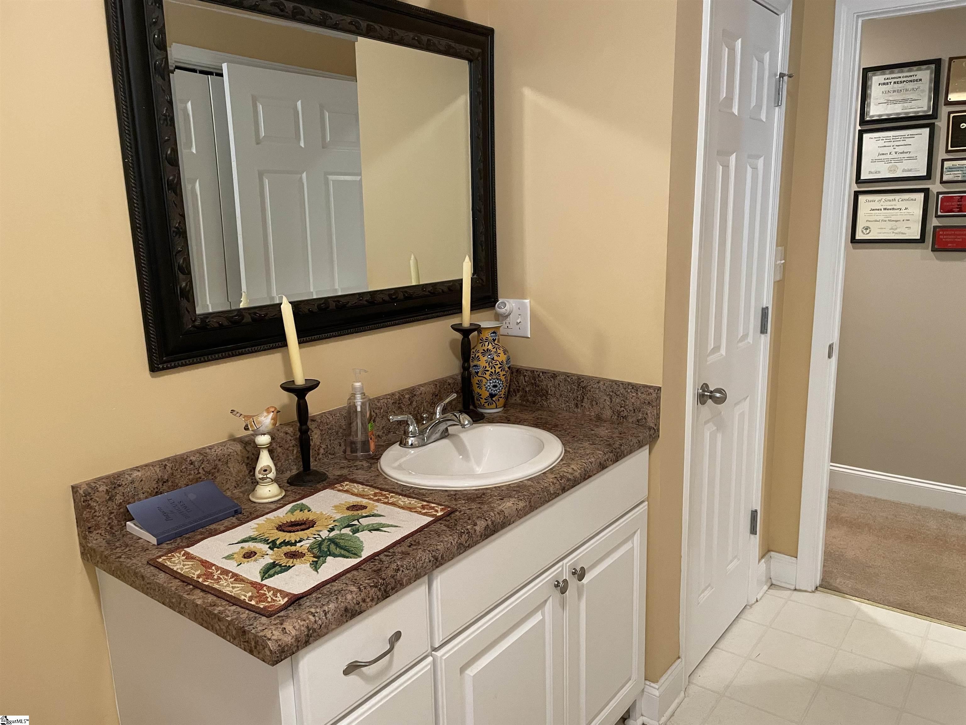 111 Chauga Road Westminster, SC 29693 - Photo 17 of 50