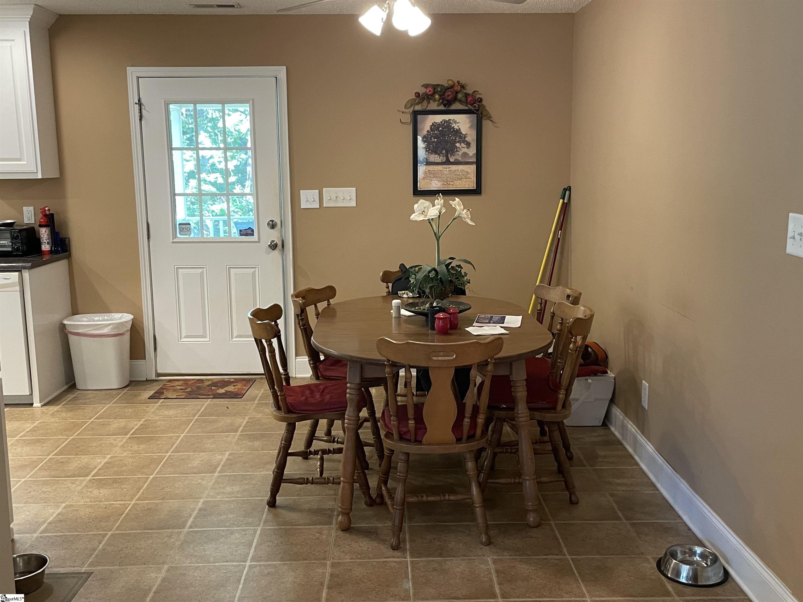 111 Chauga Road Westminster, SC 29693 - Photo 10 of 50