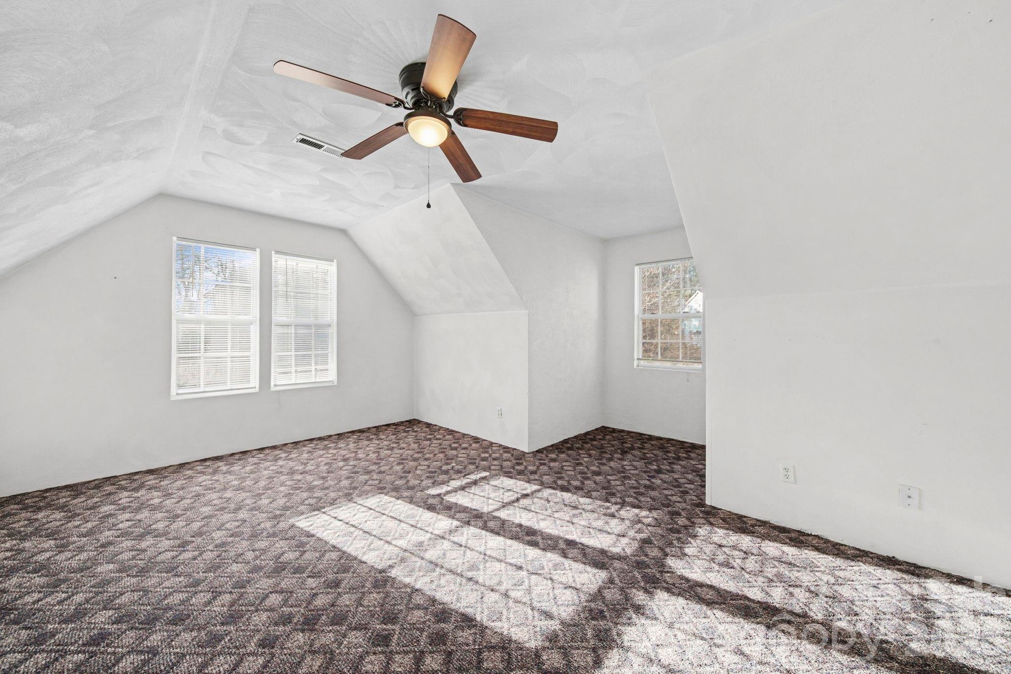 4215 Suttle Place Matthews, NC 28104 - Photo 27 of 37