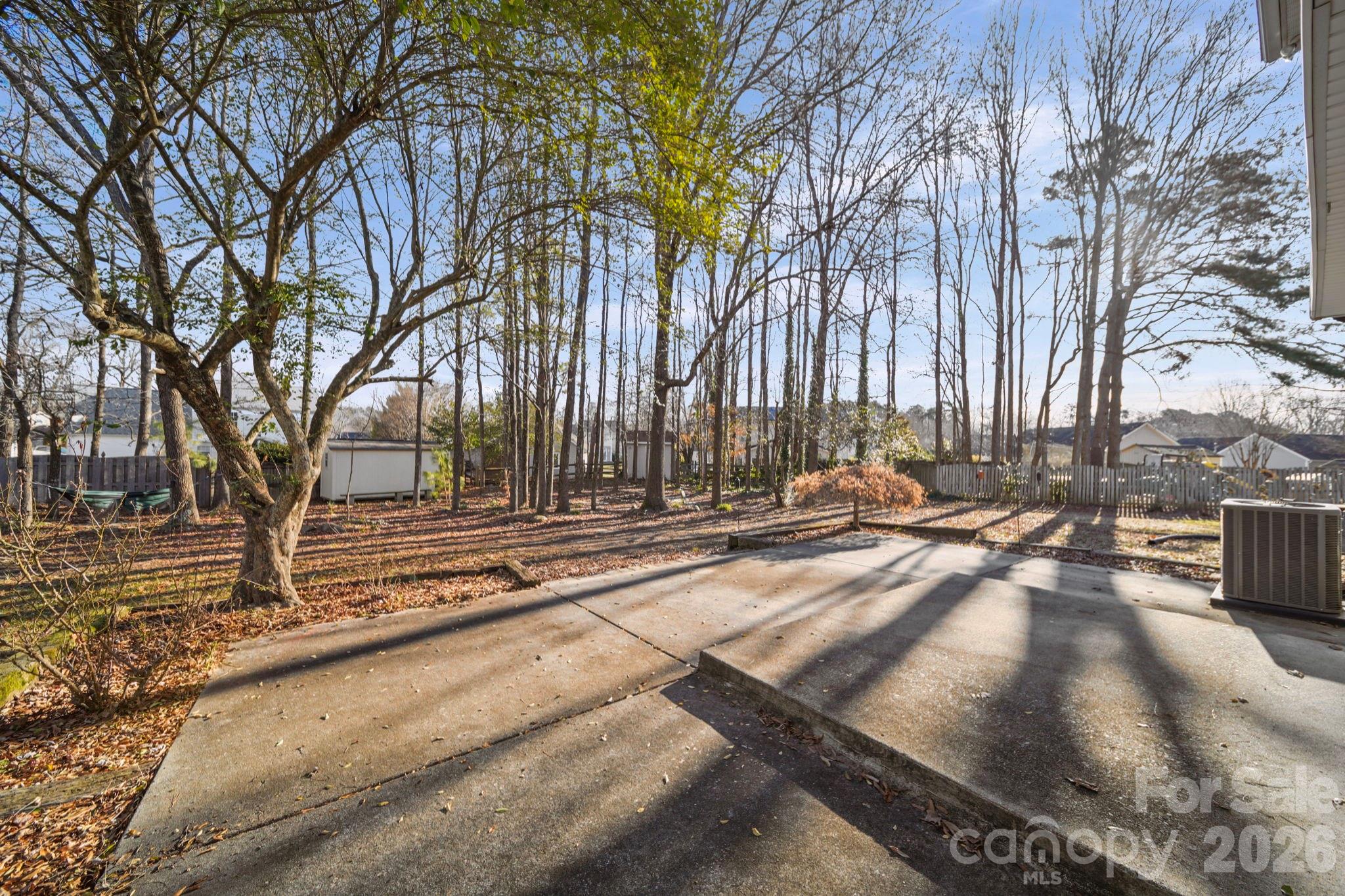 4215 Suttle Place Matthews, NC 28104 - Photo 31 of 37