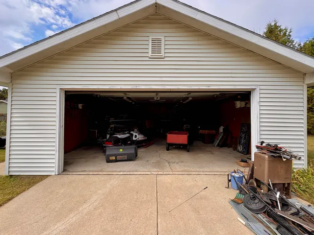 $474,900 | 7779 County Road South, Sobieski, WI 54171