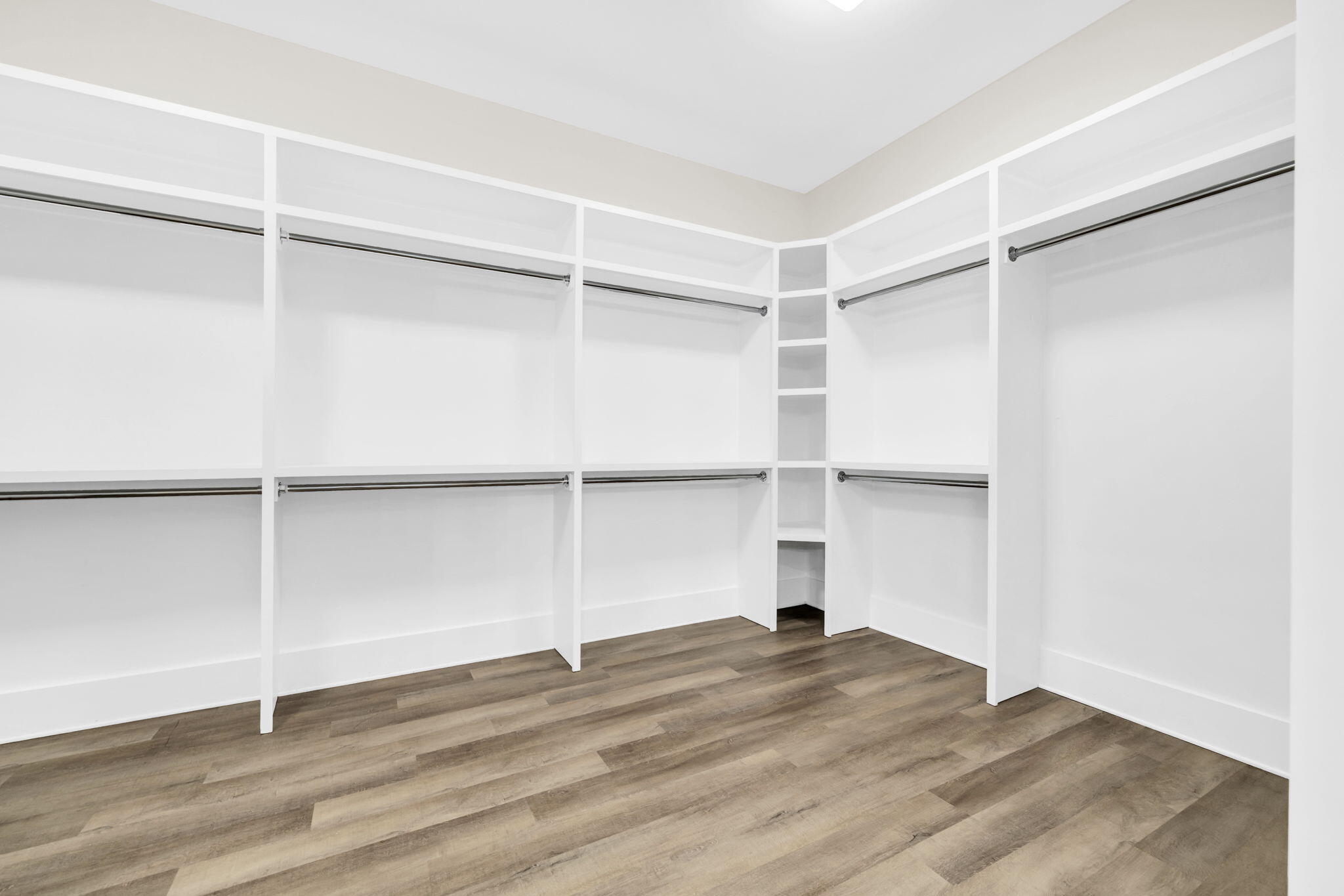 82 Amadeus Avenue Freeport, FL 32439 - Photo 26 of 95 primary custom closet