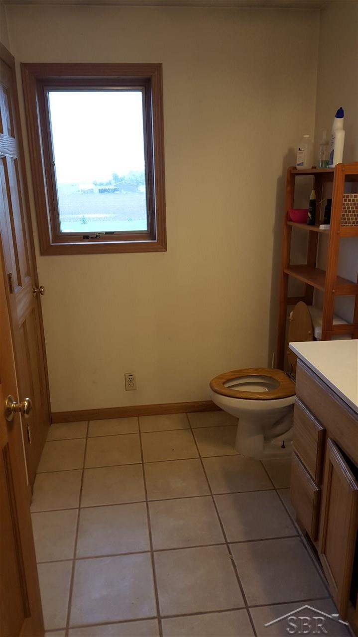 21048 O'Hara Road Merrill, MI 48637 - Photo 12 of 26 31269008-11.JPG