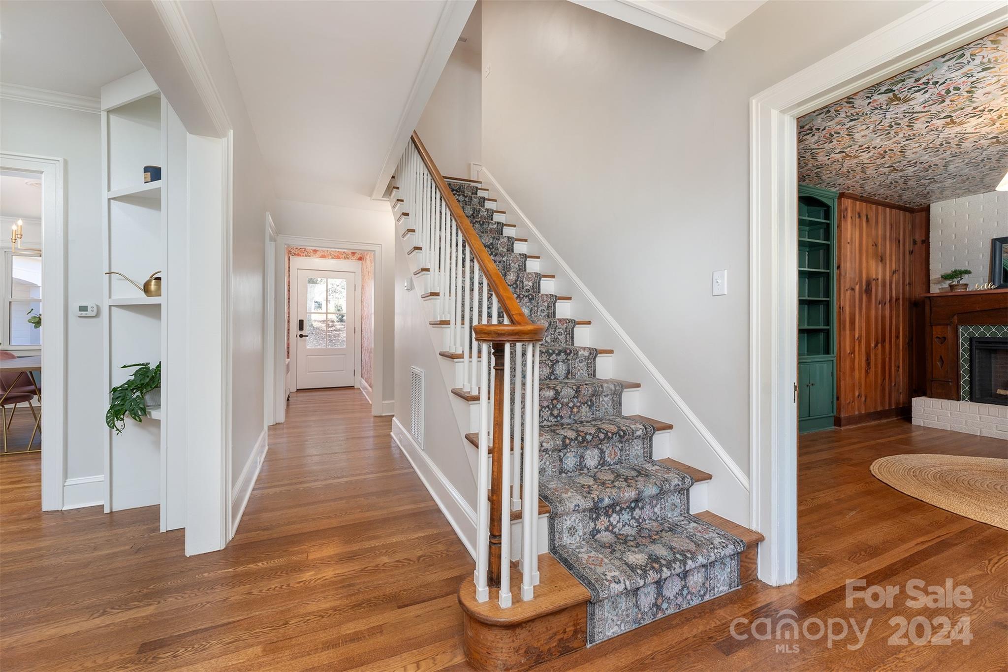232 Country Club Road Asheville, NC 28804 - Photo 25 of 40 Gallery Image 25
