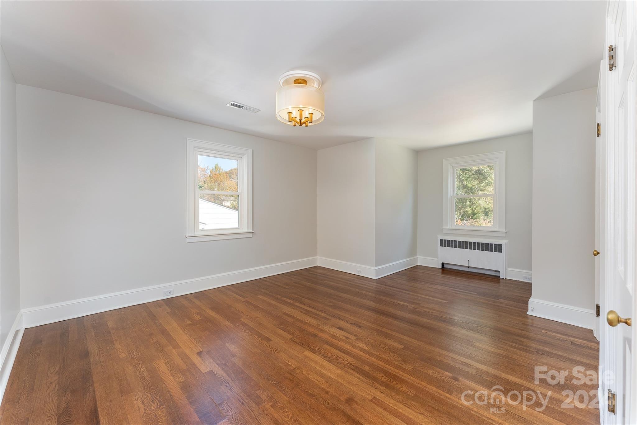 232 Country Club Road Asheville, NC 28804 - Photo 26 of 40 Gallery Image 26
