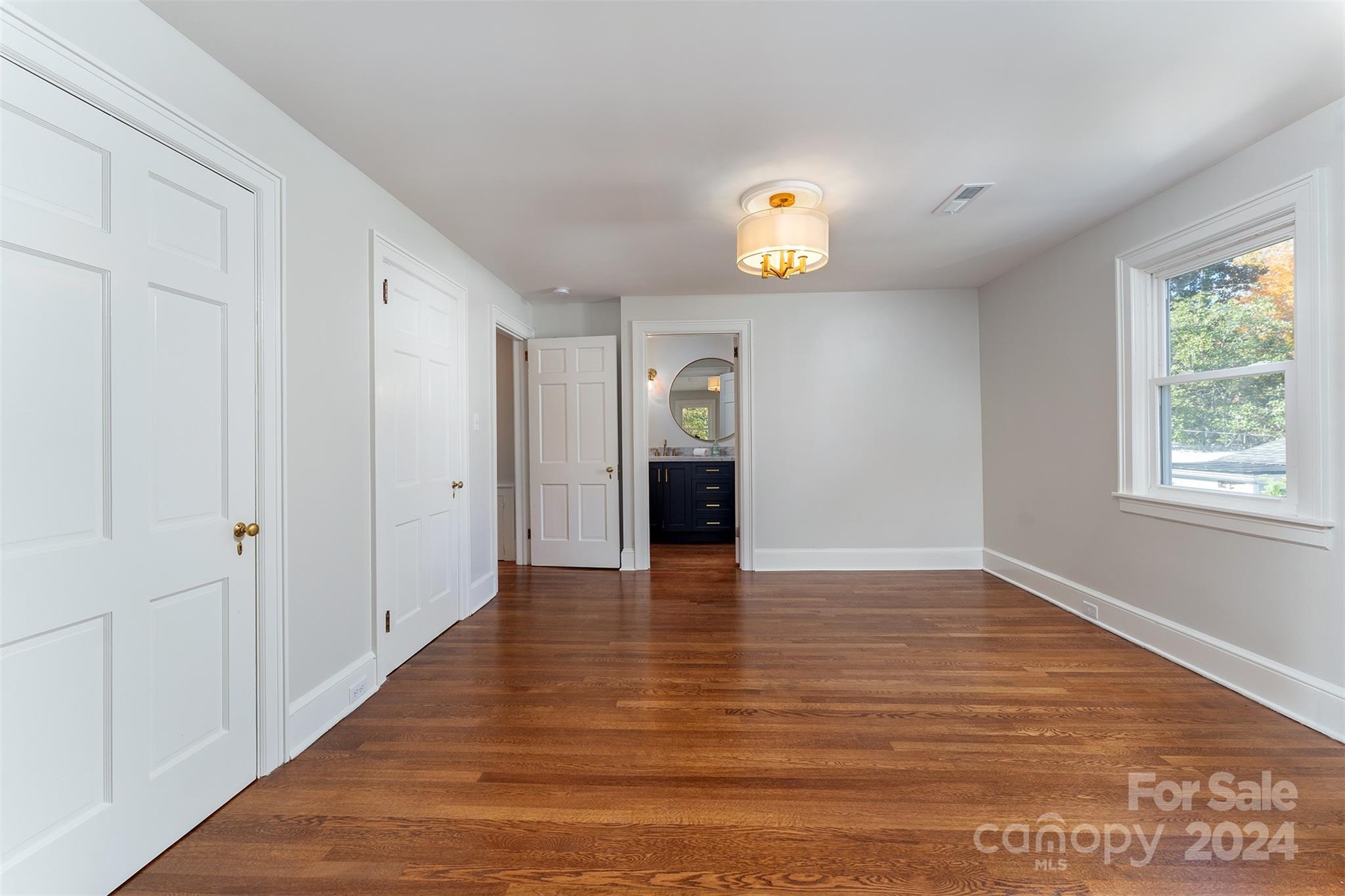 232 Country Club Road Asheville, NC 28804 - Photo 27 of 40 Gallery Image 27