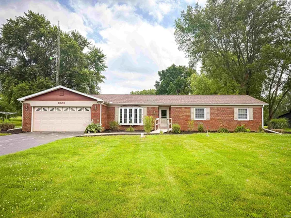 $339,900 | 1323 West 200 South, Warsaw, IN 46580