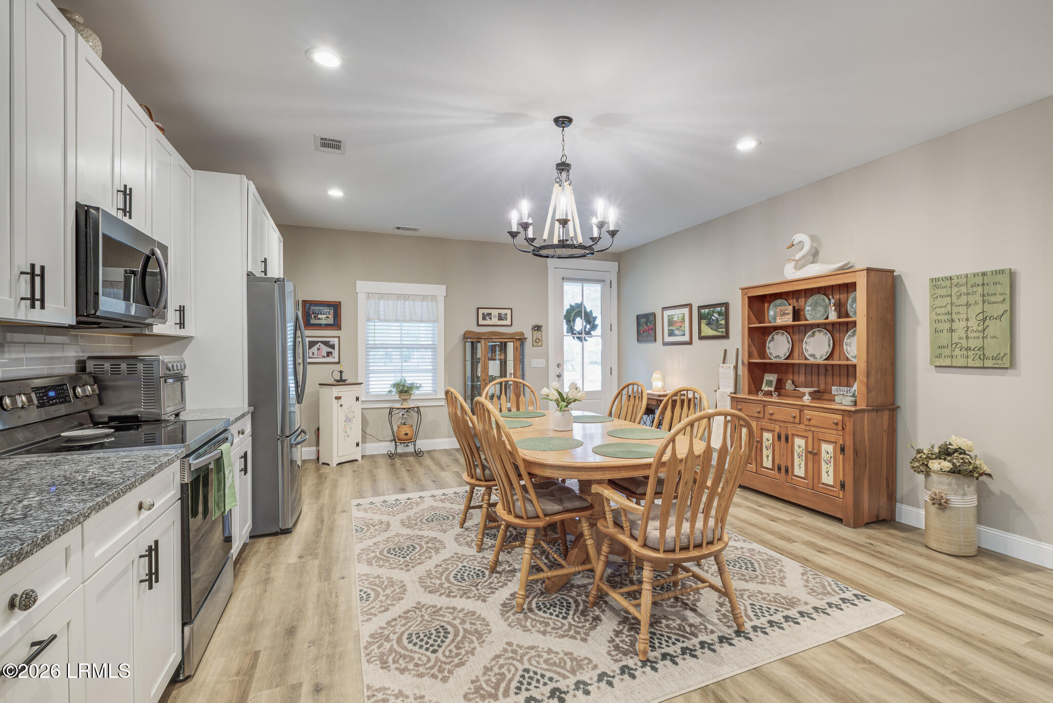 157 Wellington Loop Ridgeland, SC 29936 - Photo 14 of 35 157 Wellington Loop_MLS_13