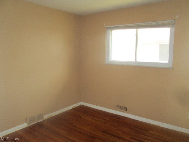 13816 Carpenter Road Cleveland, OH 44125 - Photo 9 of 14
