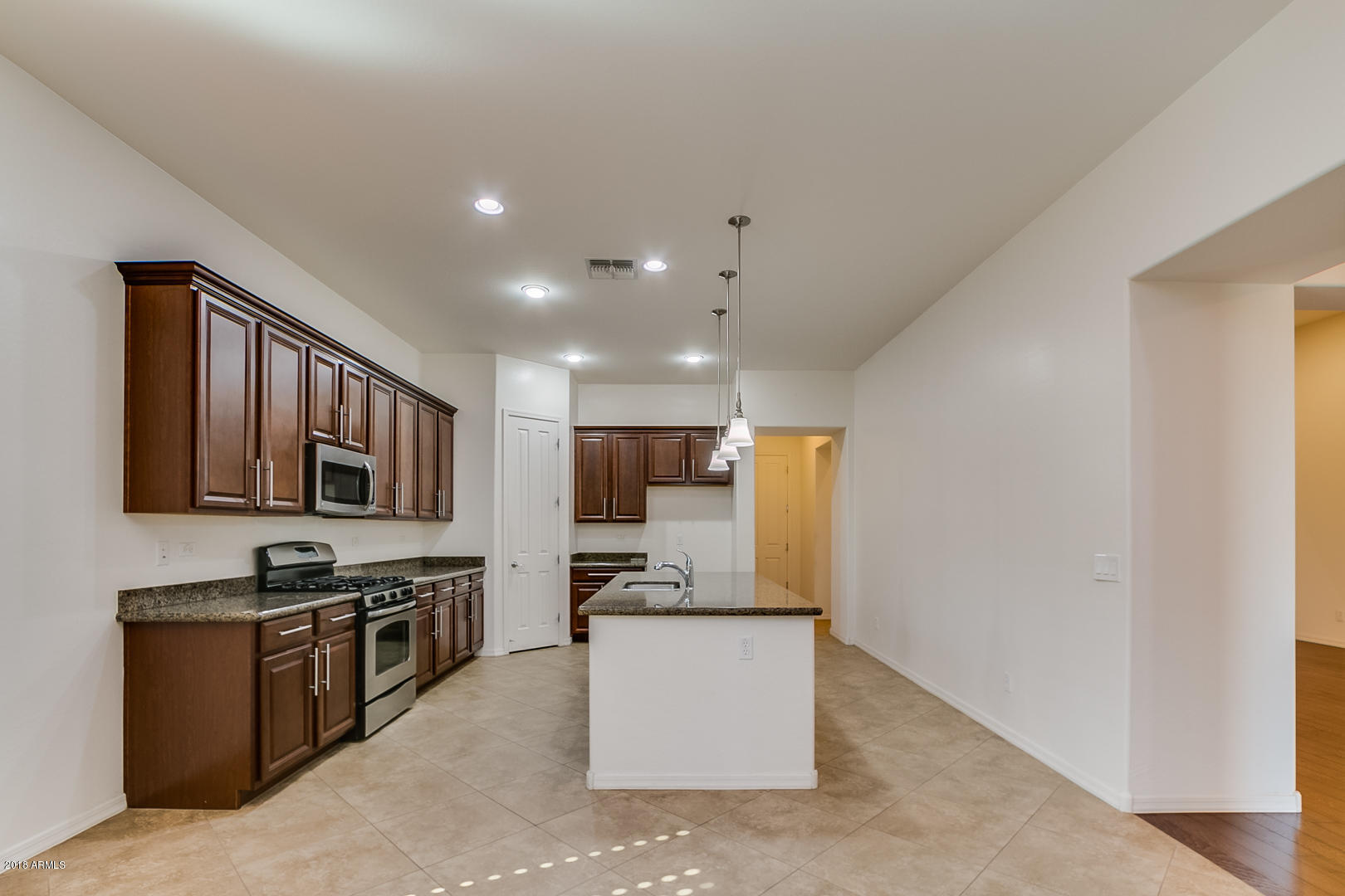 14335 West Coronado Road Goodyear, AZ 85395 - Photo 7 of 27 photo_06