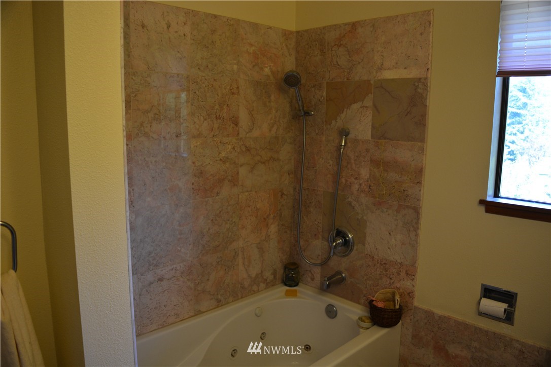 1841 Old Gardiner Road Sequim, WA 98382 - Photo 13 of 25 Gallery Image 13
