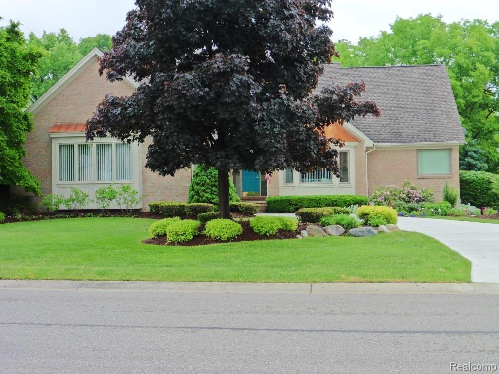 2117 Clinton View Circle Rochester, MI 48309 - Photo 32 of 32 086.jpg