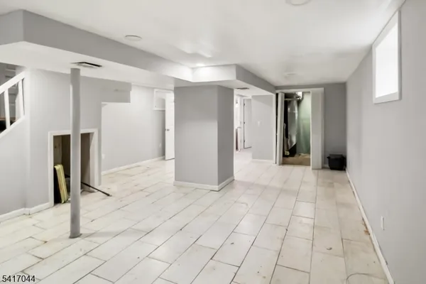 $3,200 | 71 Knapp Avenue, Clifton, NJ 07011