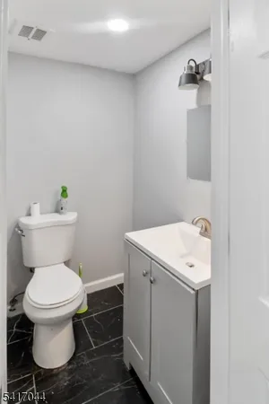 $3,200 | 71 Knapp Avenue, Clifton, NJ 07011