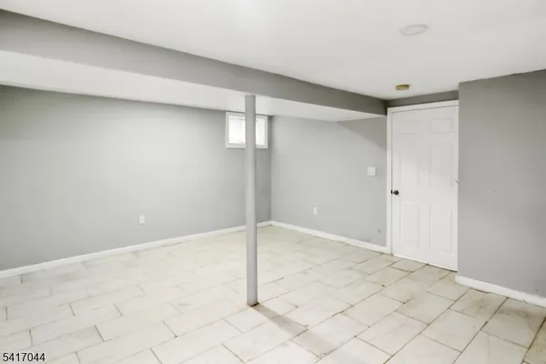 $3,200 | 71 Knapp Avenue, Clifton, NJ 07011