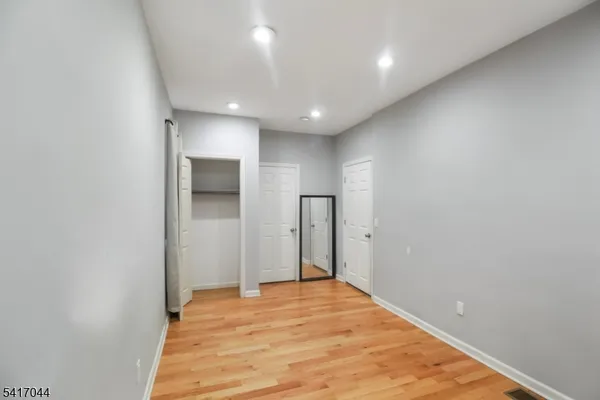 $3,200 | 71 Knapp Avenue, Clifton, NJ 07011