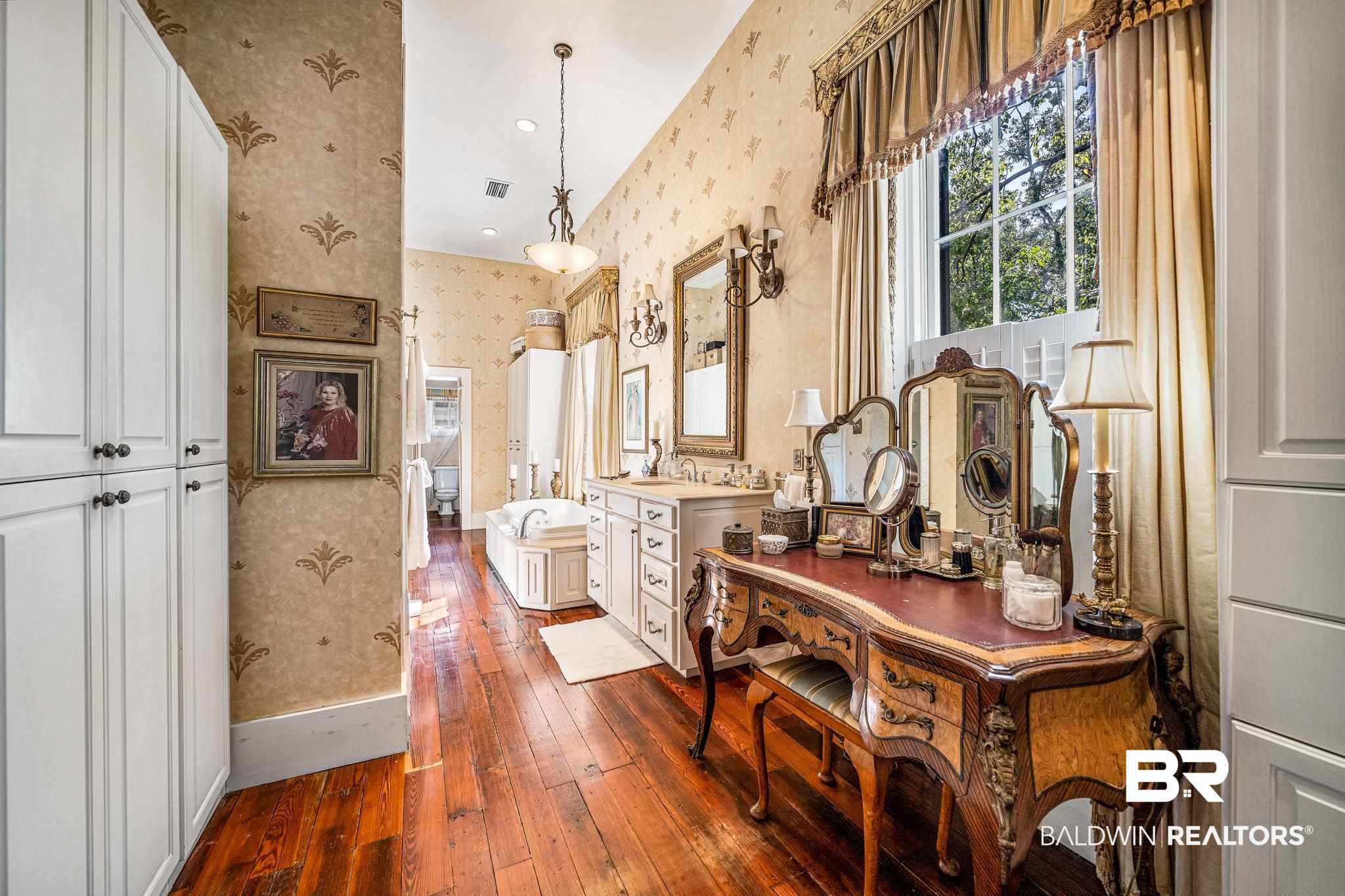 253 State Street Mobile, AL 36603 - Photo 23 of 41
