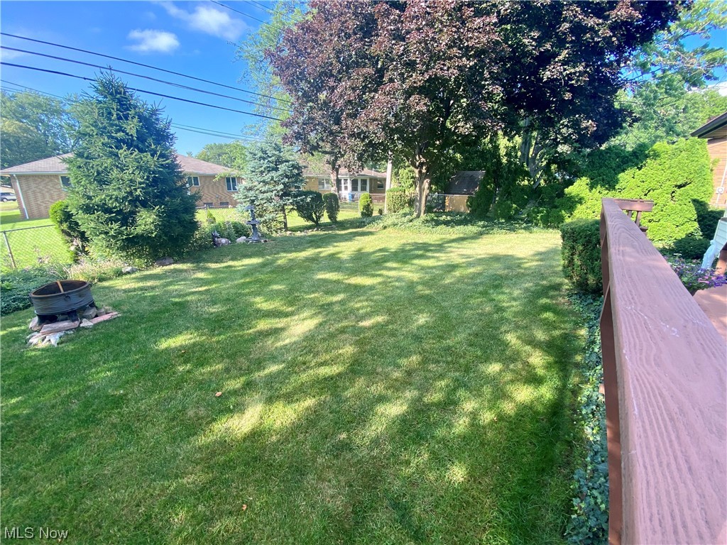 8690 Banner Lane Parma, OH 44129 - Photo 28 of 29