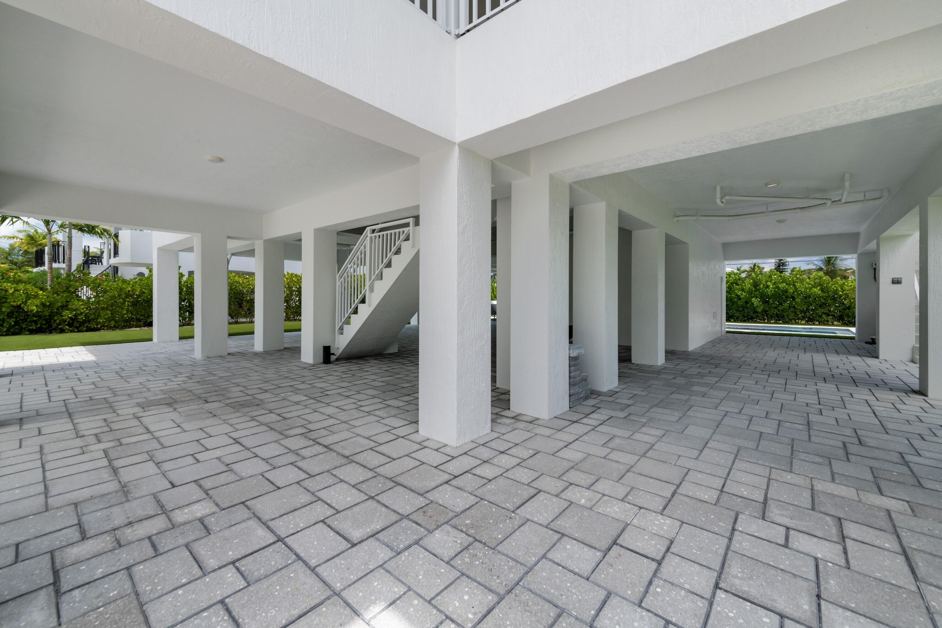 227 Corsair Road Marathon, FL 33050 - Photo 20 of 66 Duck_Key_227_Corsair_Road_Exterior_Carpo