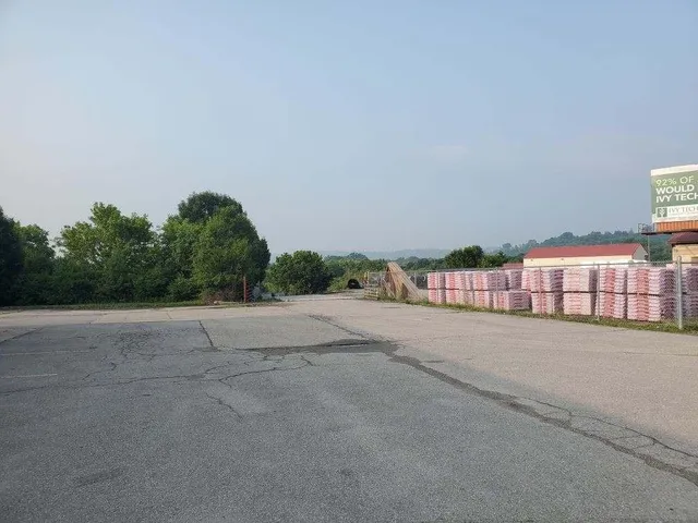 $725,000 | 0 Us 50, Aurora, IN 47001