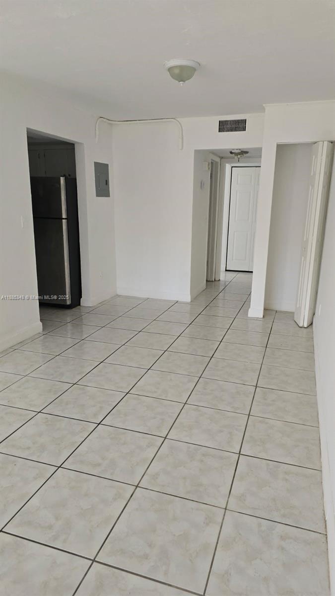 1885 Northeast 121st Street, Unit 17 North Miami, FL 33181 - Photo 3 of 14