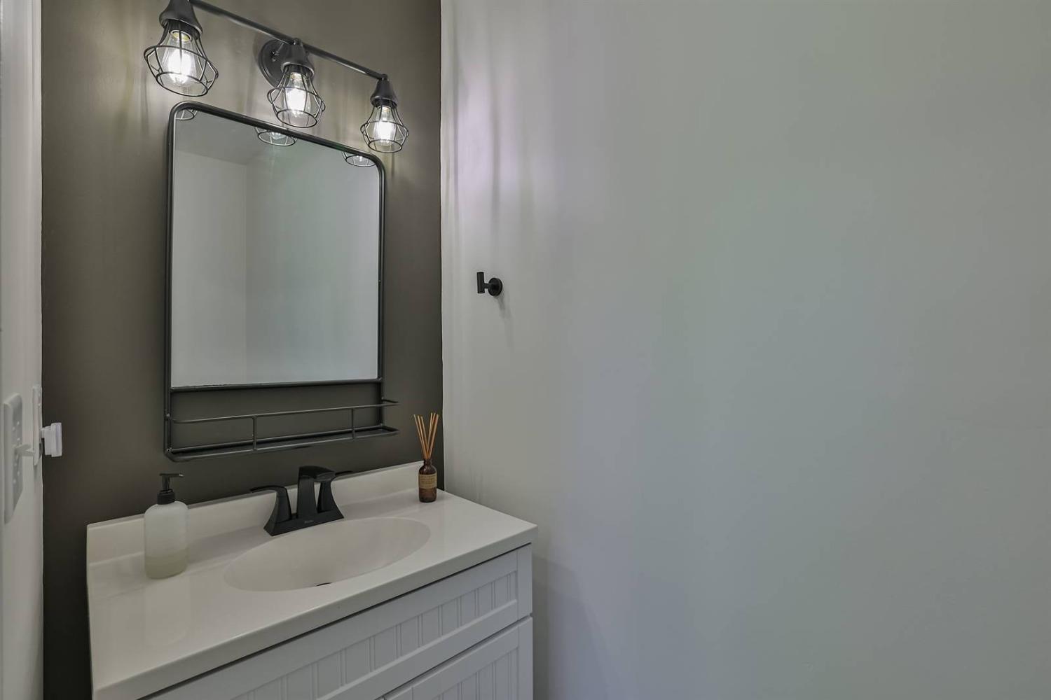 6020 Cook Road Milford, OH 45150 - Photo 25 of 36 Gallery Image 25