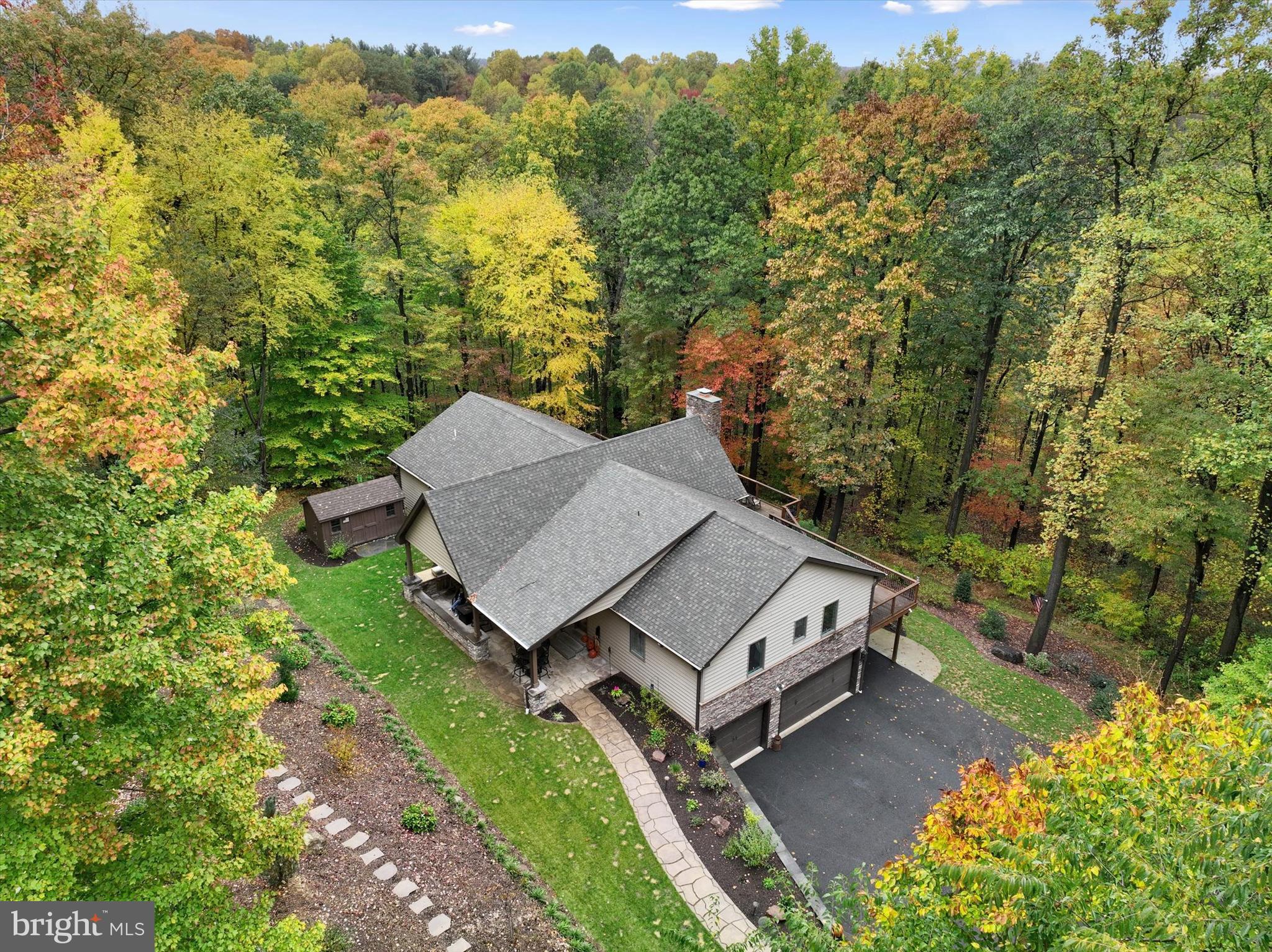 1795 Manor Road Windsor, PA 17366 - Photo 3 of 45